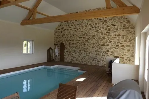 expertise de piscine intérieure près de Nice 