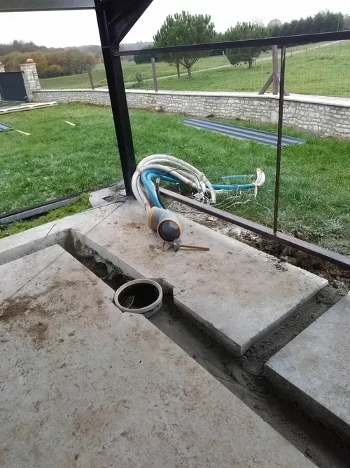 installation piscine interieure charente